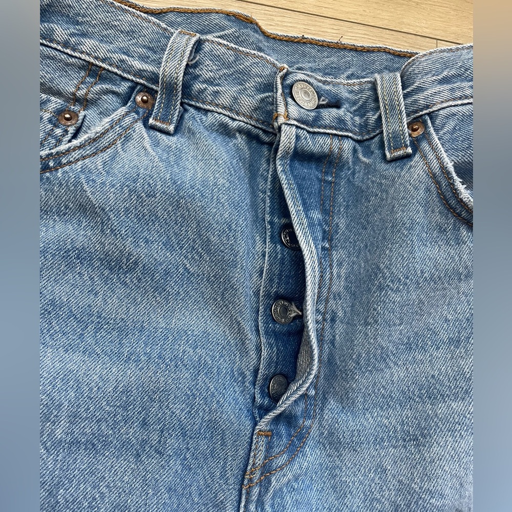 Button Fly Levi’s - image 3
